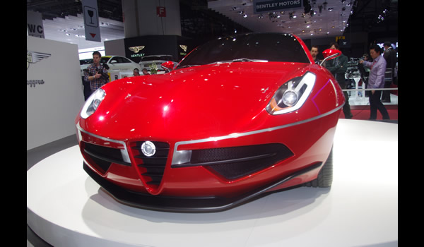 Alfa Romeo Disco Volante Concept 2012 by Touring  front